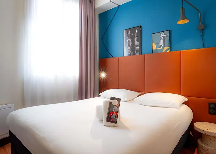 Ibis Ornano Montmartre Nord 18Eme